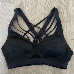 Victoria’s Secret Sexy Black strappy Sport Bra 32B